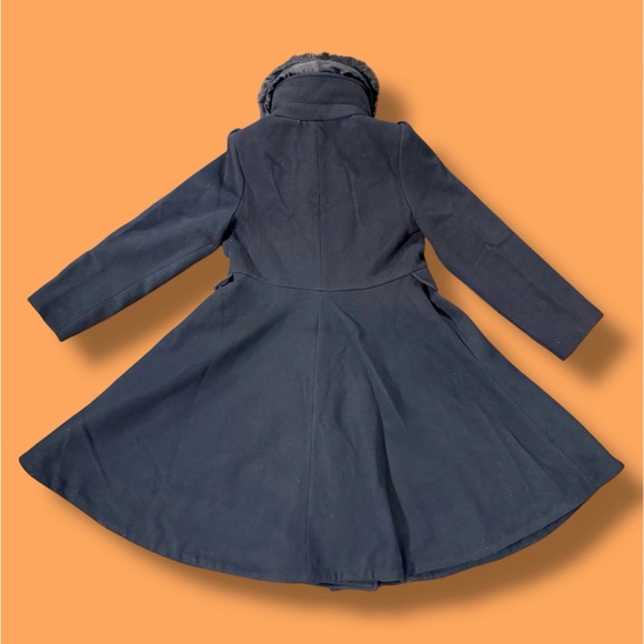 NWT Stylish Navy Kids (or women’s) Princess Coat with Faux Fur Collar - Picture 3 of 8